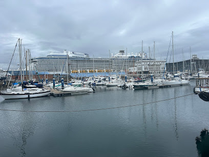 Aparcamiento Marina Parrote | Parking Barato en A Coruña