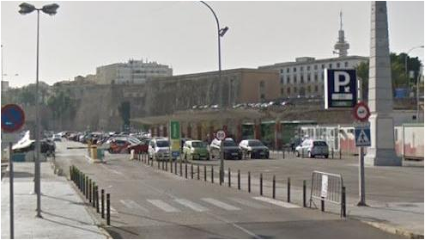 Parking Estación de Tren de Cádiz by Saba | Parking économique à Cádiz
