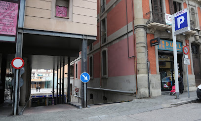 Parking Plaça Porxada | Parking économique à Manresa