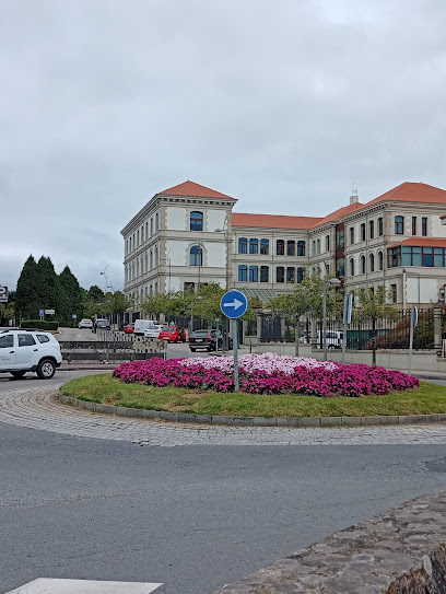 Parkia San Caetano | Parking économique à Santiago de Compostela