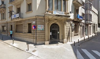 Pàrquing Catalonia | Parking économique à Manresa